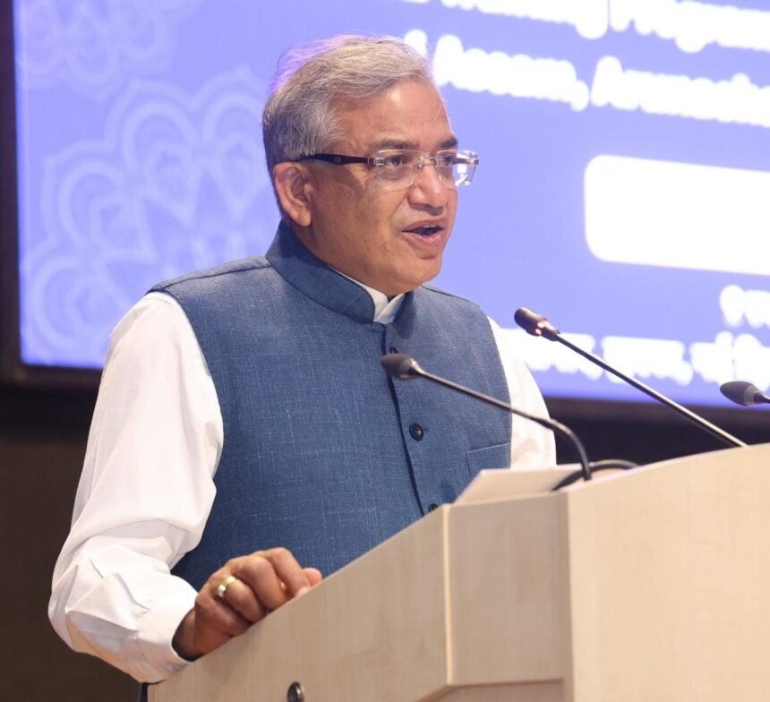 चुनाव आयोग की ऐतिहासिक पहल