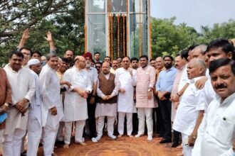 On the martyrdom day of Dr. Shyama Prasad Mukherjee in GhaziabadOn the martyrdom day of Dr. Shyama Prasad Mukherjee in Ghaziabad