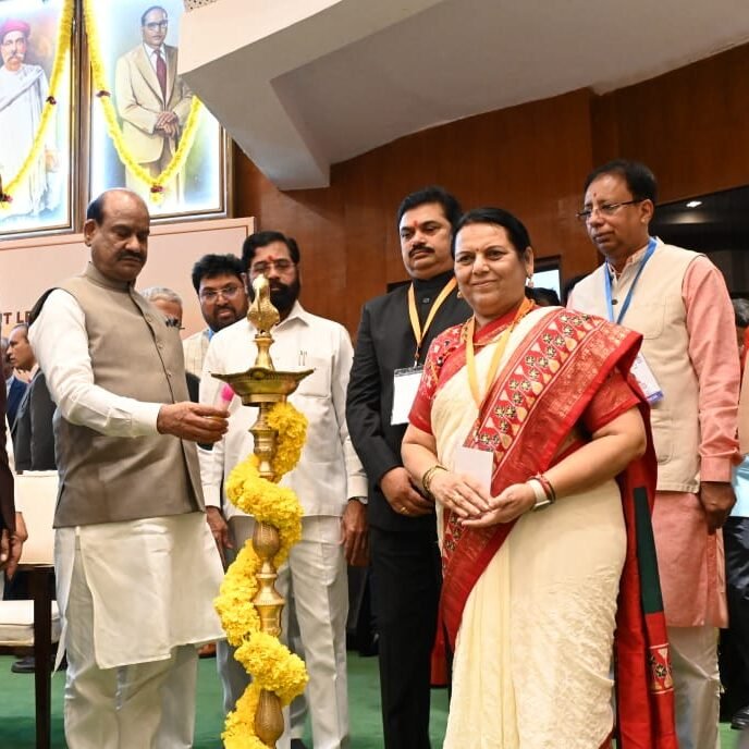 वित्तीय अनुशासन की नई परिभाषा गढ़ने को तैयार भारत : लोकसभा अध्यक्ष ओम बिरला 2 WhatsApp Image 2025 06 23 at 7.22.28 PM 1 edited
