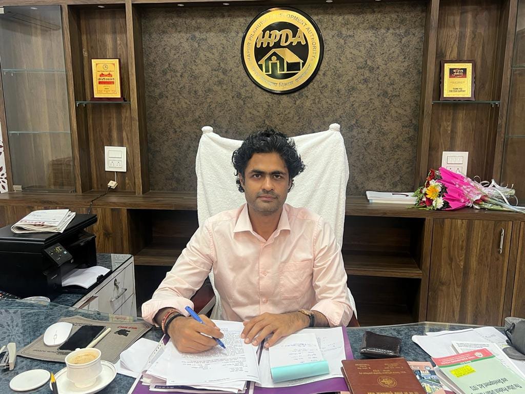 हरिपुर आवासीय योजना को मिली रफ्तार, 65 हजार वर्गमीटर भूमि अधिग्रहित, 50 करोड़ का भुगतान 2 WhatsApp Image 2025 06 28 at 5.40.40 PM