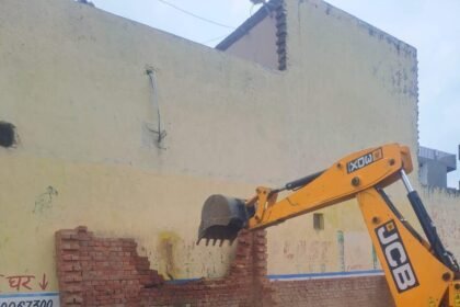 GDA's big action on illegal colony