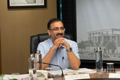 The target of two lakh plants in Greater Noida