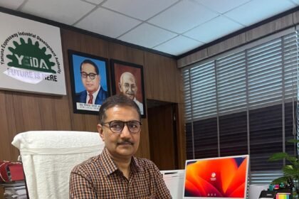 Rakesh Kumar Singh took over the command of Yamuna Authority