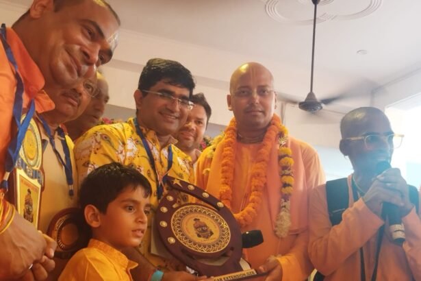 Harinam resonates on the streets of Rajnagar Extension