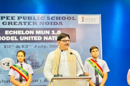 Students की वैश्विक सोच ने जीता जनप्रतिनिधि का दिल IMAGE CREDIT TO JP SCHOOL