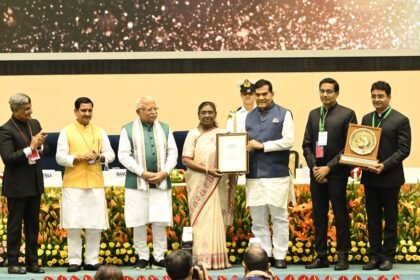 Honored with National Pride Award by the President IMAGE CREDIT TO NOIDA AUTHORITY