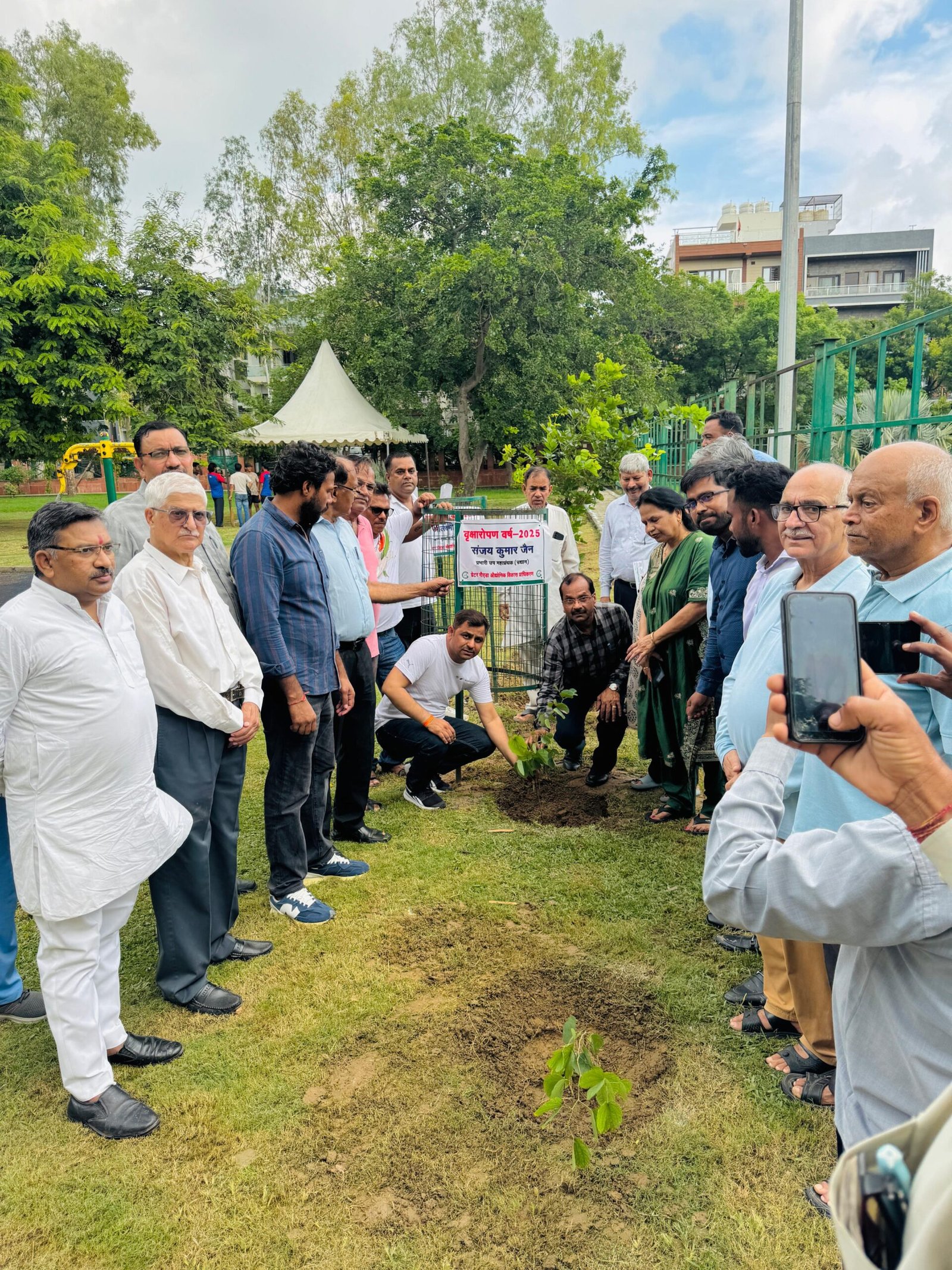 Greater Noida Authority and Citizens Plant Hundreds of Trees IMAGE CREDIT TO GNIDA