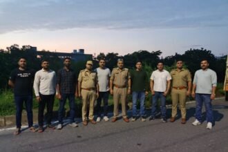 Noida Police Clash with Bolero Gang in NSEZ: One Criminal Injured, Two Arrested IMAGE CREDIT TO POLICE