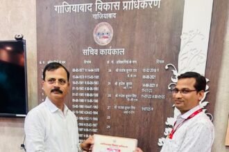 lerk Honored for Excellent Service on Pehal Portal IMAGE CREDIT TO GDA