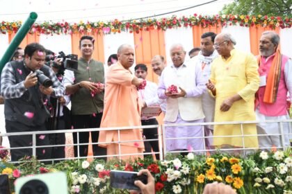CM Yogi's Surprise Visit to Meerut. IMAGE CREDIT TO MEERUT POLICE
