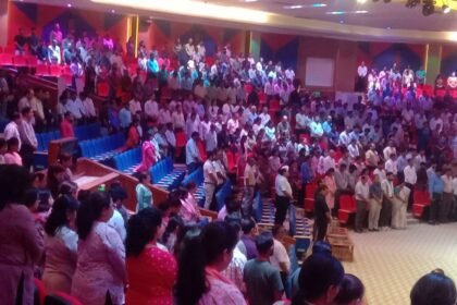 Tearful Tribute Paid to BDS Student Jyoti Sharma at Sharda University IMAGE CREDIT TO S. UNIVERSITY