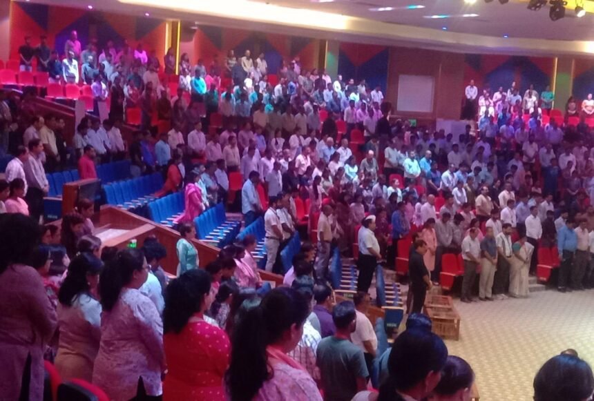 Tearful Tribute Paid to BDS Student Jyoti Sharma at Sharda University IMAGE CREDIT TO S. UNIVERSITY