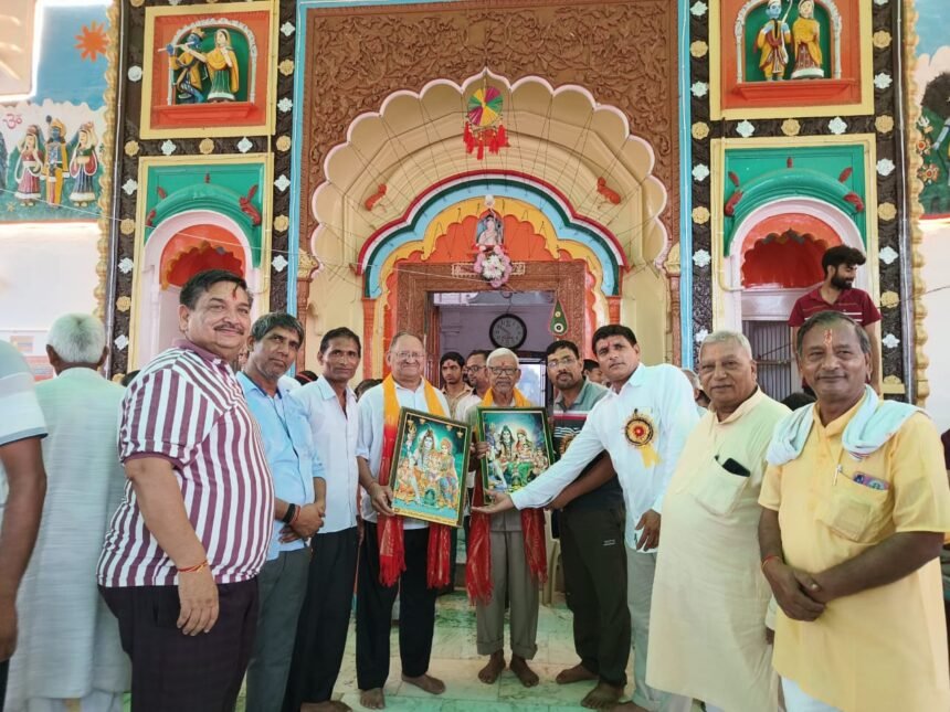 On Shravan Shivratri, a wave of devotion swept through Shiva temples IMAGE CREDIT TO MANDR SAMITI
