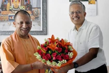 Big shake-up in UP bureaucracy IMAGE CREDIT TO IAS SHASHI PRAKASH GOYAL PROFILE