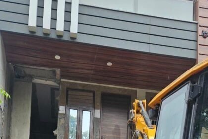 Authority takes strict action against illegal construction in Rajendra Nagar IMAGE CREDIT TO GDA