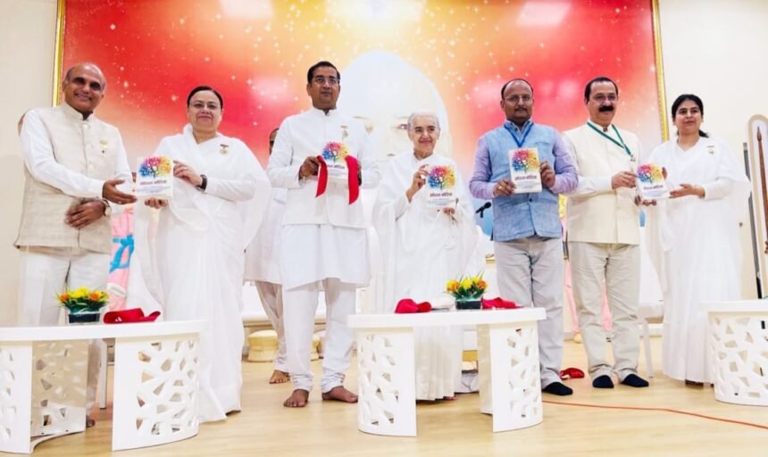 Grand launch of Dr. Vineet Utpal’s book on social media IMAGE CREDIT TO VINEET UTPAL