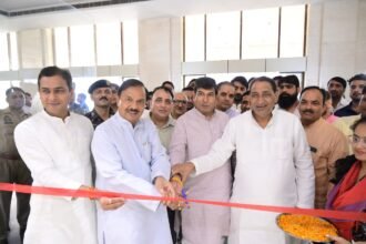 Farmers rejoiced with the Prime Minister's digital gift IMAGE CREDIT TO INFORMATION DEPARTMENT