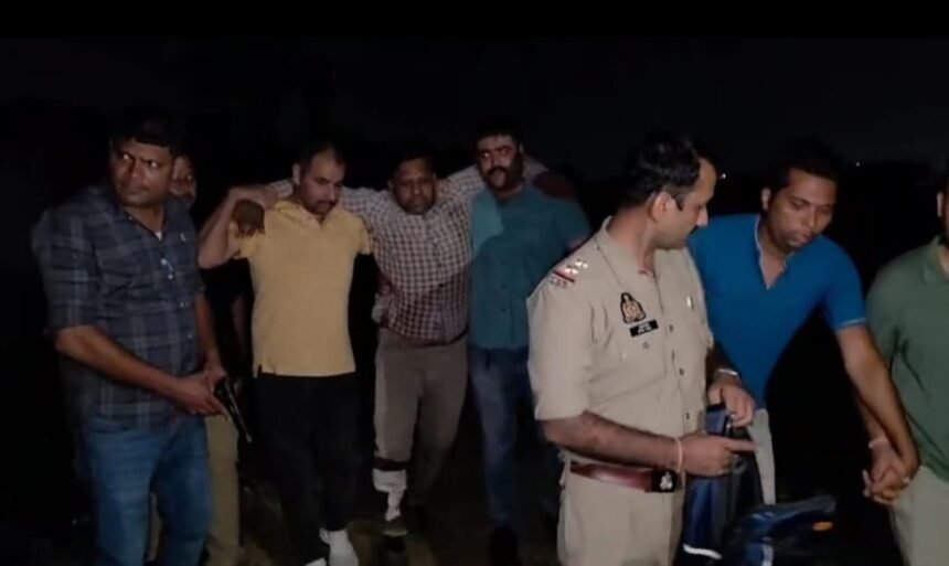 Two fraudsters arrested by police in an encounter IMAGE CREDIT TO POLICE