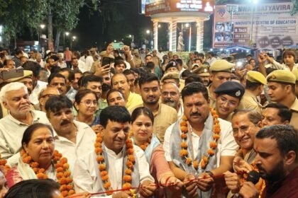 Minister of State Kapil Dev Agarwal inaugurated the Agro-Industrial Cultural Festival. IMAGE CREDIT TO REPORTER