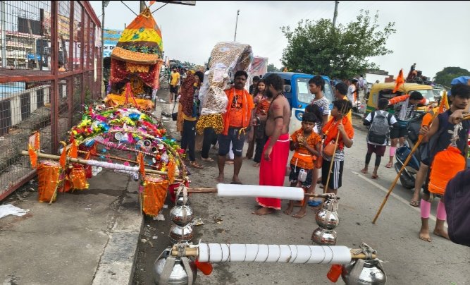 On the last Monday of Shravan IMAGE CREDIT TO REPORTER