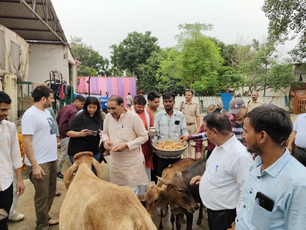 एसीईओ श्रीलक्ष्मी वीएस की पहल से गोशाला में शुरू होगा CNG उत्पादन, गोबर से बनेगी हरित ऊर्जा 2 WhatsApp Image 2025 08 04 at 7.52.36 PM