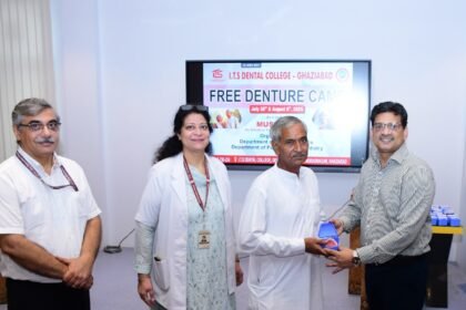 Faces filled with smiles at ITS Dental College. Image credit to ITS college