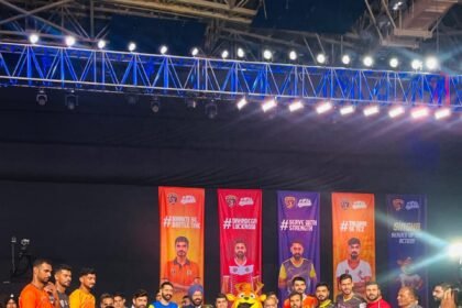 Rajpal Yadav Inaugurates Volleyball League IMAGE CREDIT TO REPORTER