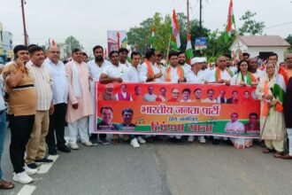 The tricolor waved through the streets of Gad-Sinhavali IMAGE CREDIT TO BJP