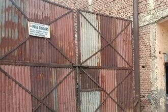 Gas Leak at Scrap Warehouse in Hindon Vihar IMAGE CREDIT TO REPORTER