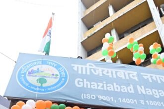 Ghaziabad Municipal Corporation celebrated the 79th Independence Day IMAGE CREDIT TO NAGAR NIGAM