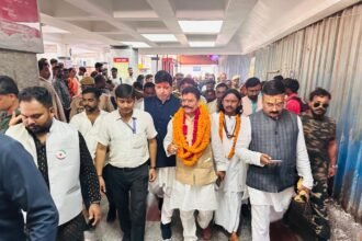 Technical glitches exposed at Varanasi railway station; Gopal Rai levels serious allegations over fake ticket scandal. IMAGE CREDIT TO Vishwa Hindu Raksha Parishad