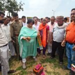 Mayor laid the foundation stone for development projects worth crores in Ghaziabad. IMAGE CREDIT TO NAGAR NIGAM
