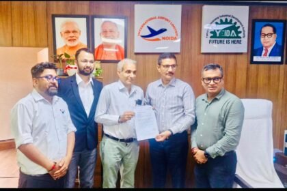 CM Yogi's dream taking shape in Jewar: Yamuna Authority presents a major gift, hands over allotment letter for 190 acres of land to Japanese company Kubota. IMAGE CREDIT TO YAMUNA AUTHORITY PROFILE