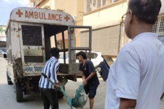 Corporation Conducts Special Drive in Amrapali Village Society; FIR Registered Against Caretaker Without Registration IMAGE CREDIT TO NAGAR NIGAM