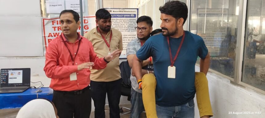 Mascot Metal workers receive safety gear and training. Photo by Gurukul Foundation