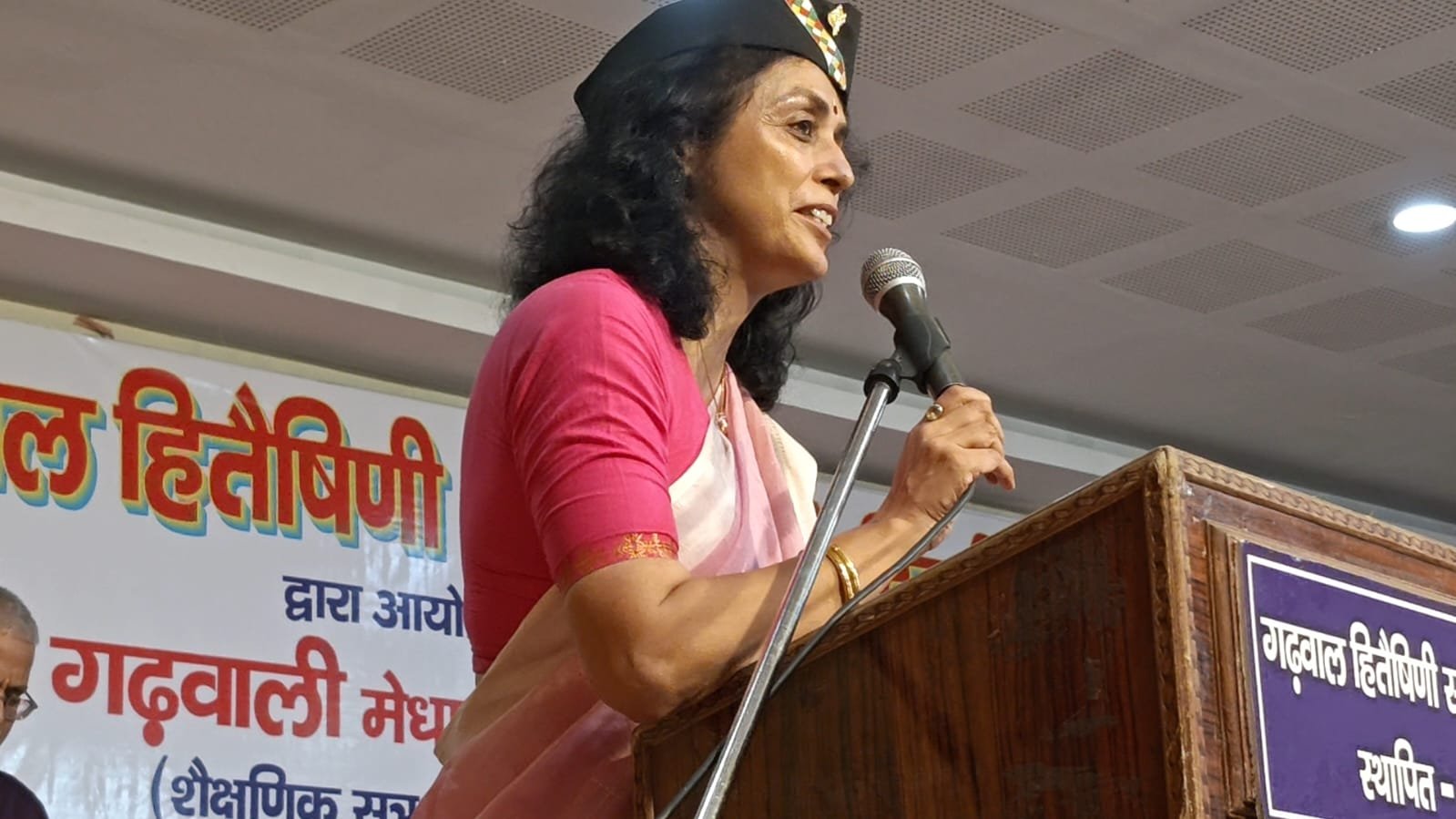 Garhwal Hitaishini Sabha boosted the morale of meritorious children IMAGE CREDIT TO Garhwal Sabha