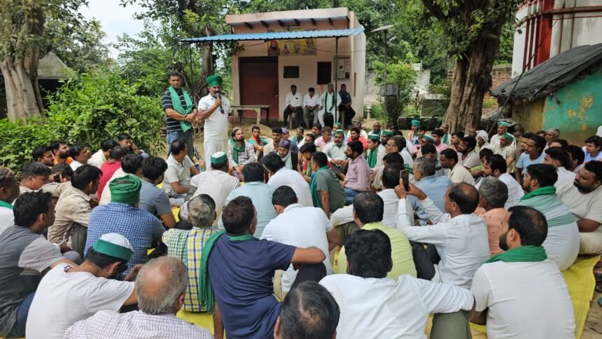 In the Bhakiyu panchayat, issues of sugarcane payment, smart meters, and stray animals were raised, with farmers sounding the call for a possible protest. IMAGER CREDIT TO REPRTER