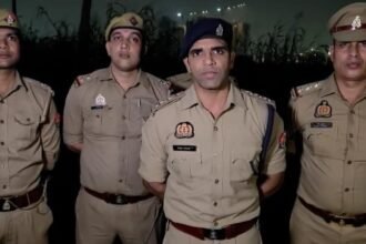 The Vijay Nagar Police has solved the case of chain snatching from an elderly woman. Two snatchers were arrested in an encounter IMAGE CREDIT TO POLICE