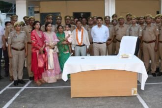 Retirement Ceremony at Meerut Range Office: DIG Nathani Bids Heartfelt Farewell to Rakesh Kumar Tyagi IMAGE CREDIT TO POLICE