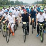 On National Sports Day, an 800 km Cycling Journey Successfully Concludes, Echoing the Message of Fit India IMAGE CREDIT TO PIB