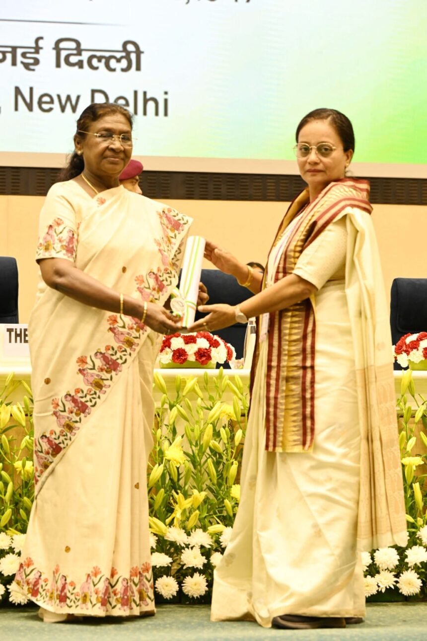 Only Teachers Can Change the Future of the Nation: President Droupadi Murmu IMAGE CREDIT TO PIB