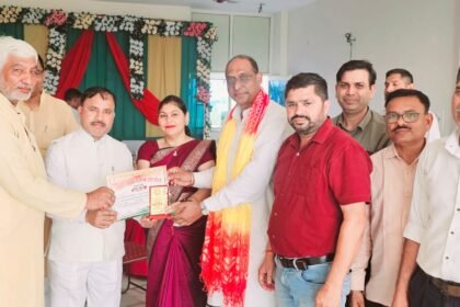 Grand Event of Guru Vandana and Educational Advancement Seminar Held in Hapur