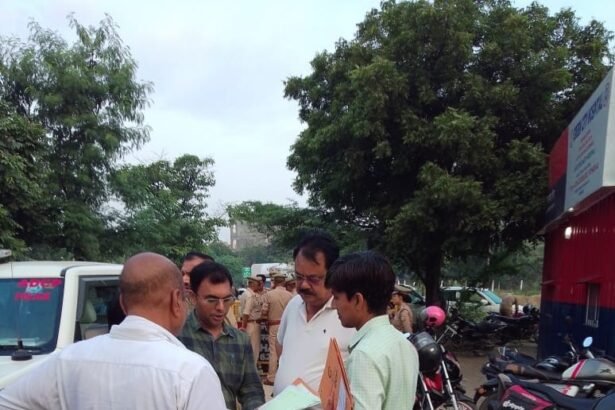 Major Action by Greater Noida Authority on High Court's Orders: Illegal Encroachment Removed from Farmer-Allotted Plot IMAGE CREDIT TO AUTHORITY