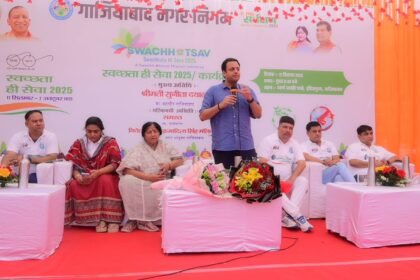 Cleanliness is Service: Steps towards a Clean City through Public Participation Photo by Municipal Corporation