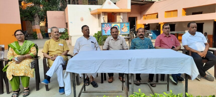 At DAV School Gandhinagar, Vishwakarma Jayanti and Prime Minister Modi's birthday were celebrated IMAGE CREDIT TO SCHOOL