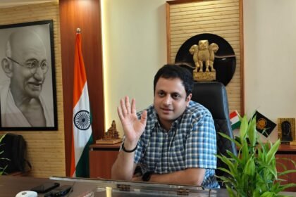 Electric Bus: The Municipal Corporation will increase availability in coordination with City Transport, as the Municipal Commissioner holds a meeting IMAGE CREDIT TO NAGAR NIGAM