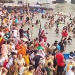 Ganga Bathing on Pitru Amavasya at Brajghat: Thousands of Devotees Gather, Highway Jam Adds to the Difficulties IMAGE CREDIT TO REPORTER