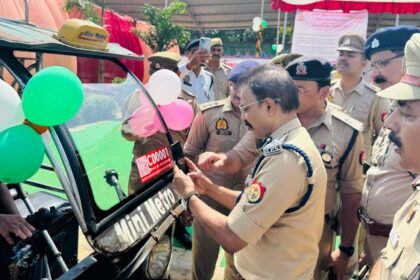 Women’s Safety: Traffic Police Introduce Unique Coding System for E-Rickshaws IMAGE CREDIT TO POLICE