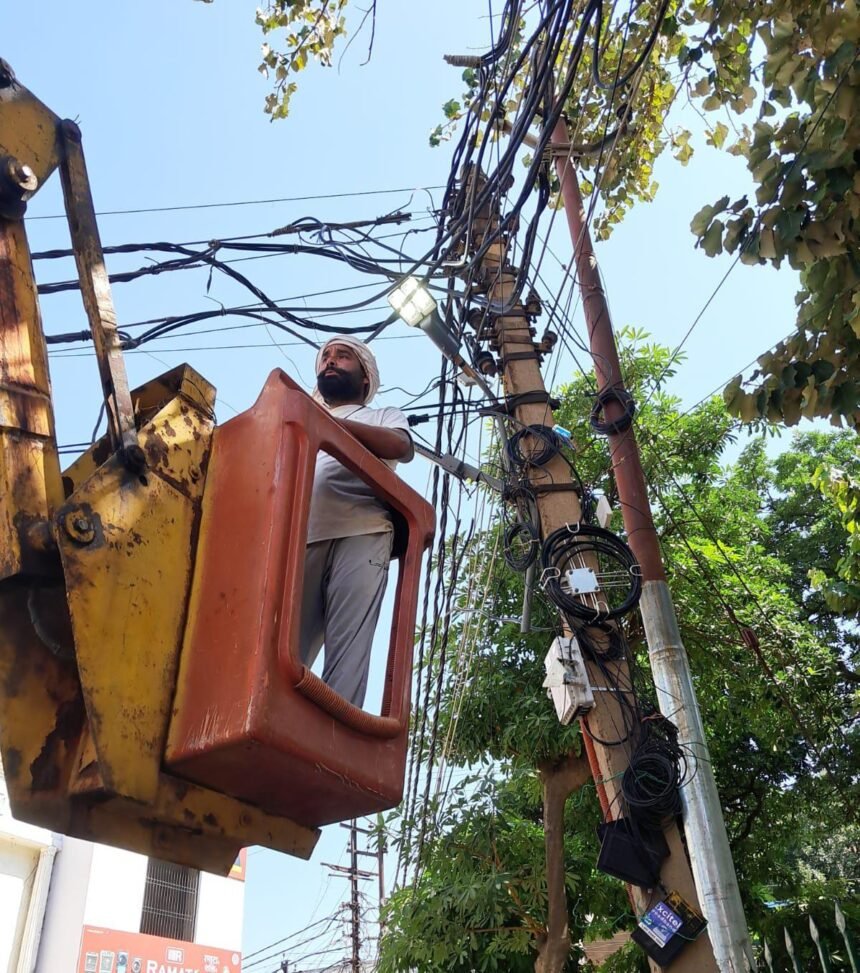 Ghaziabad Municipal Corporation to Illuminate the City Ahead of Diwali IMAGE CREDIT TO NAGAR NIGAM