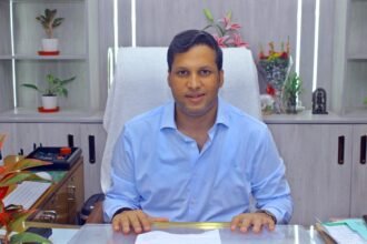 All registry offices will remain open on Sundays during Navratri: DM Ravindra Kumar Mandar IMAGE CREDIT TO INFORMATION DEPARTMENT